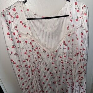 Floral Lace Trim Nightgown